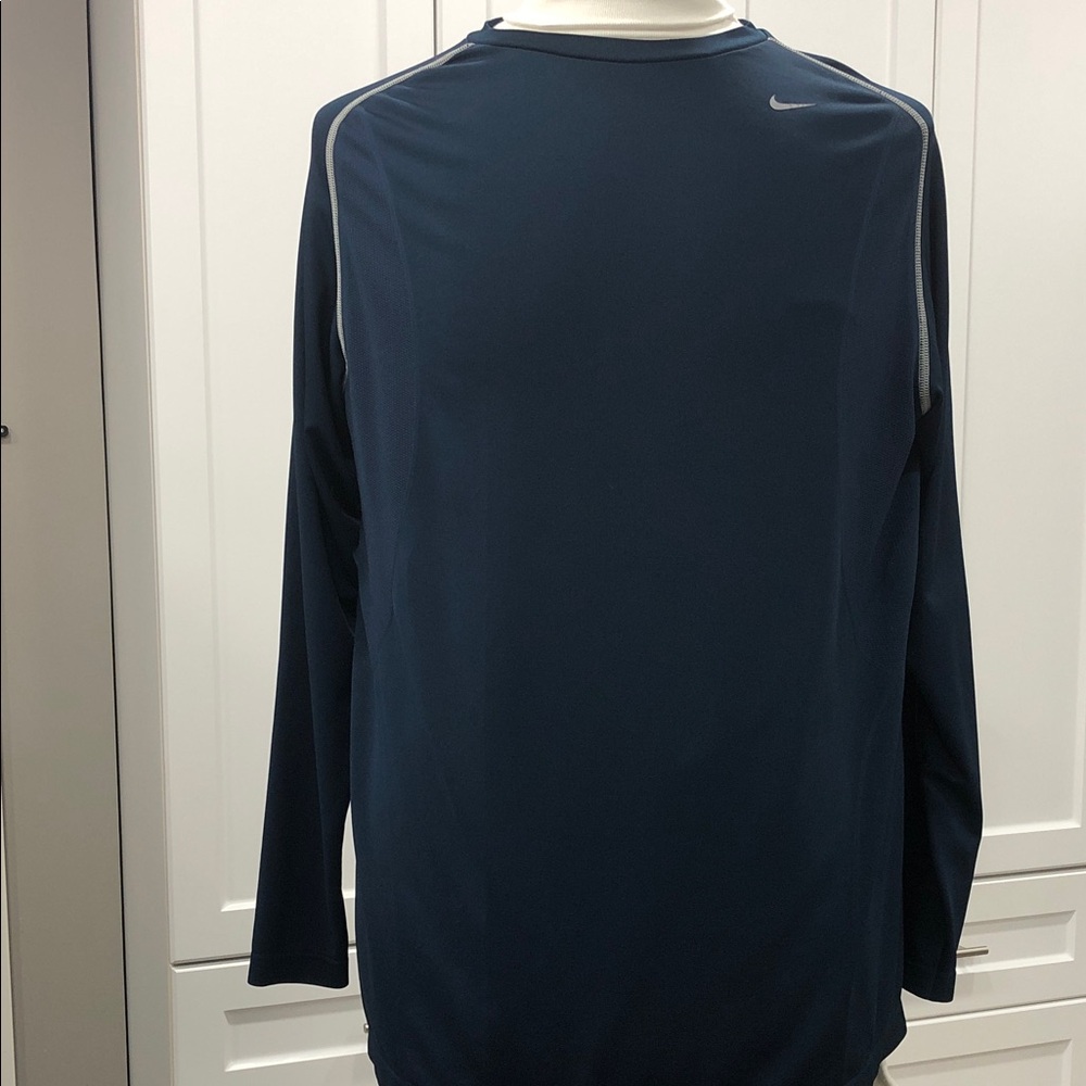 Nike Men’s Seamless Long Sleeve Shirt – Size XL – Navy Blue